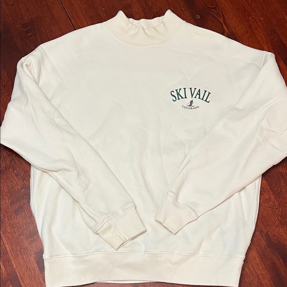 Abercrombie & Fitch Sweater